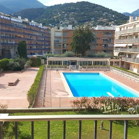 Luxe Les Jardins Du Bord De Hotel