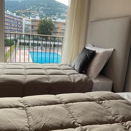 Luxe Les Jardins Du Bord De